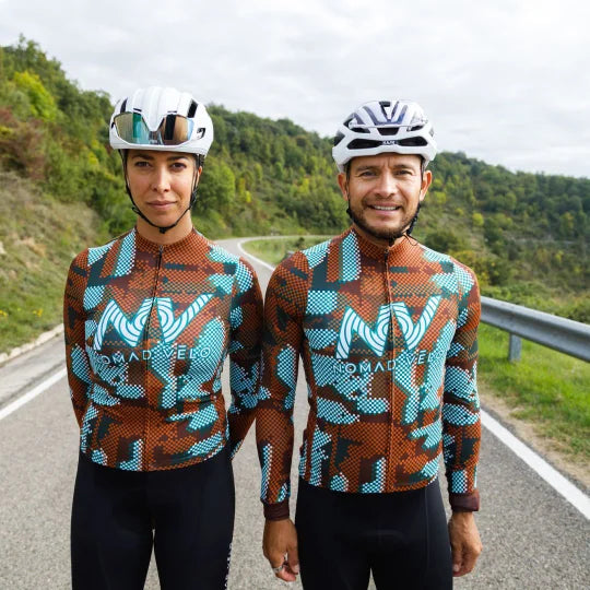 Red Pro Cycling Jersey for Fast Rides - Techwave Aero Jersey