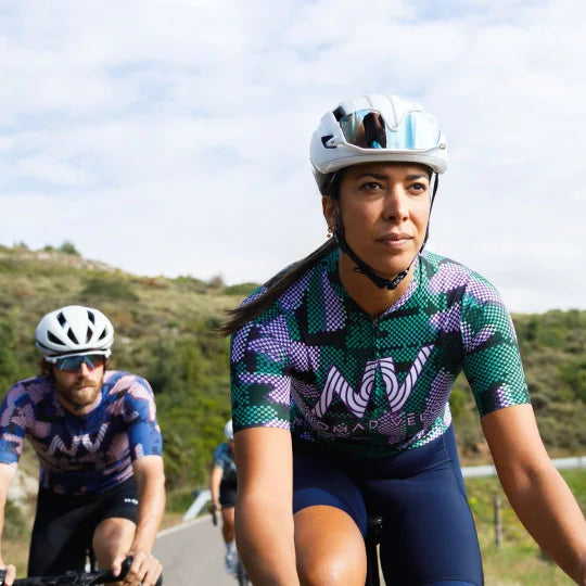 Green Pro Cycling Jersey for Fast Rides - Techwave Aero Jersey