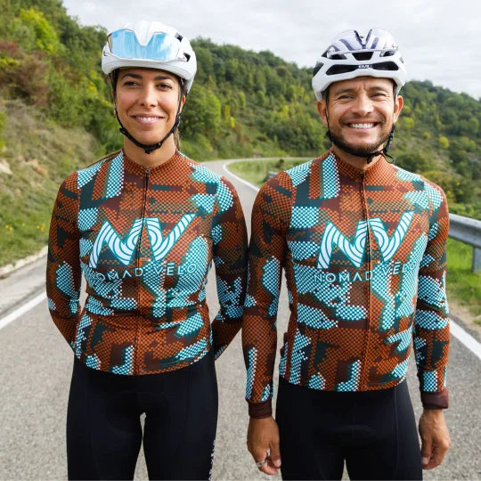 Red Pro Cycling Jersey for Fast Rides - Techwave Aero Jersey